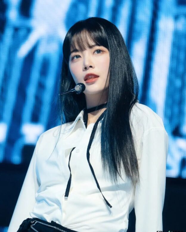 LE SSERAFIM hong eun-chae profile